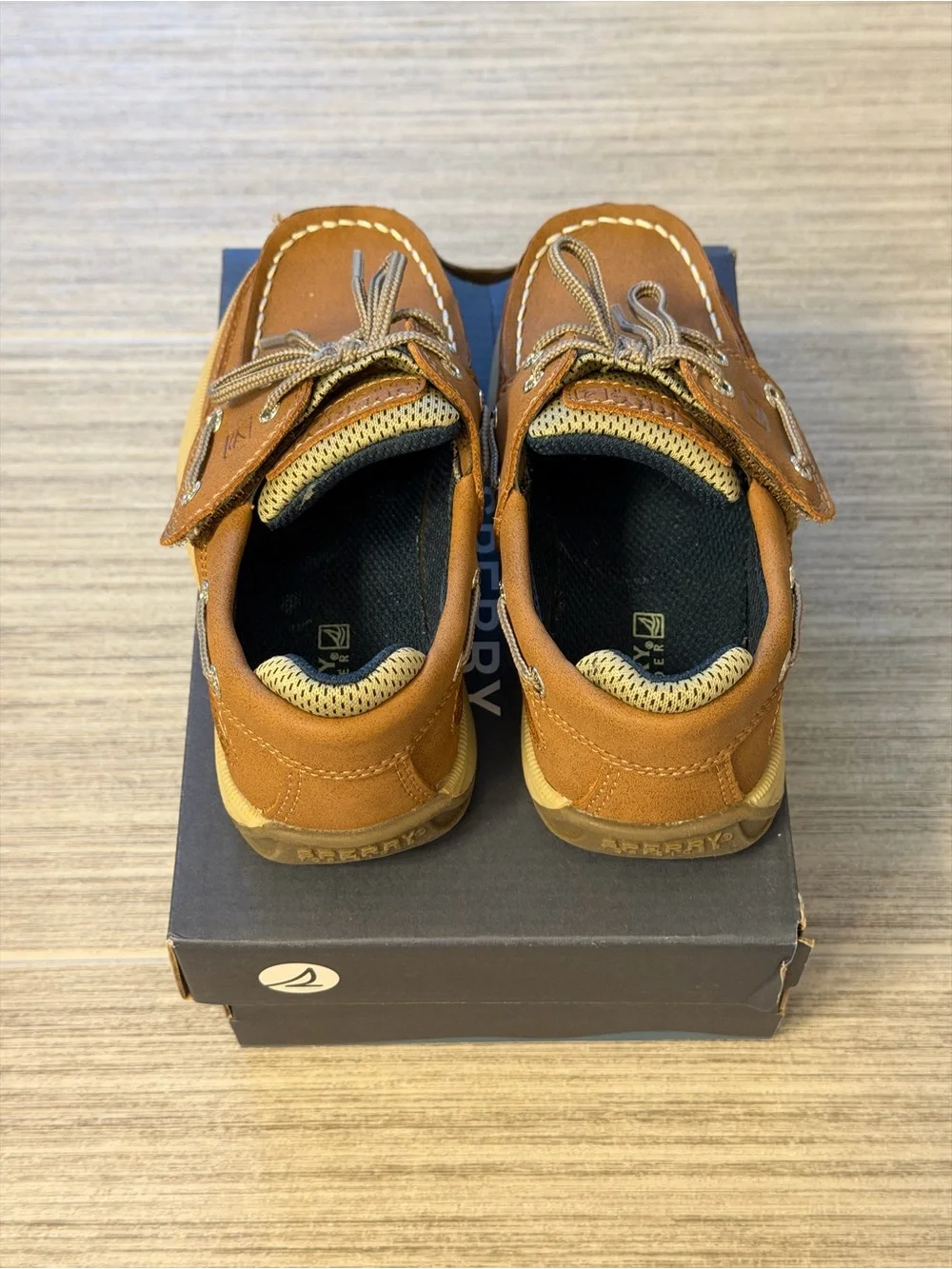 Sperry timeless boat